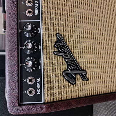 Store Special Product - Fender Deluxe Reverb - Wine Red